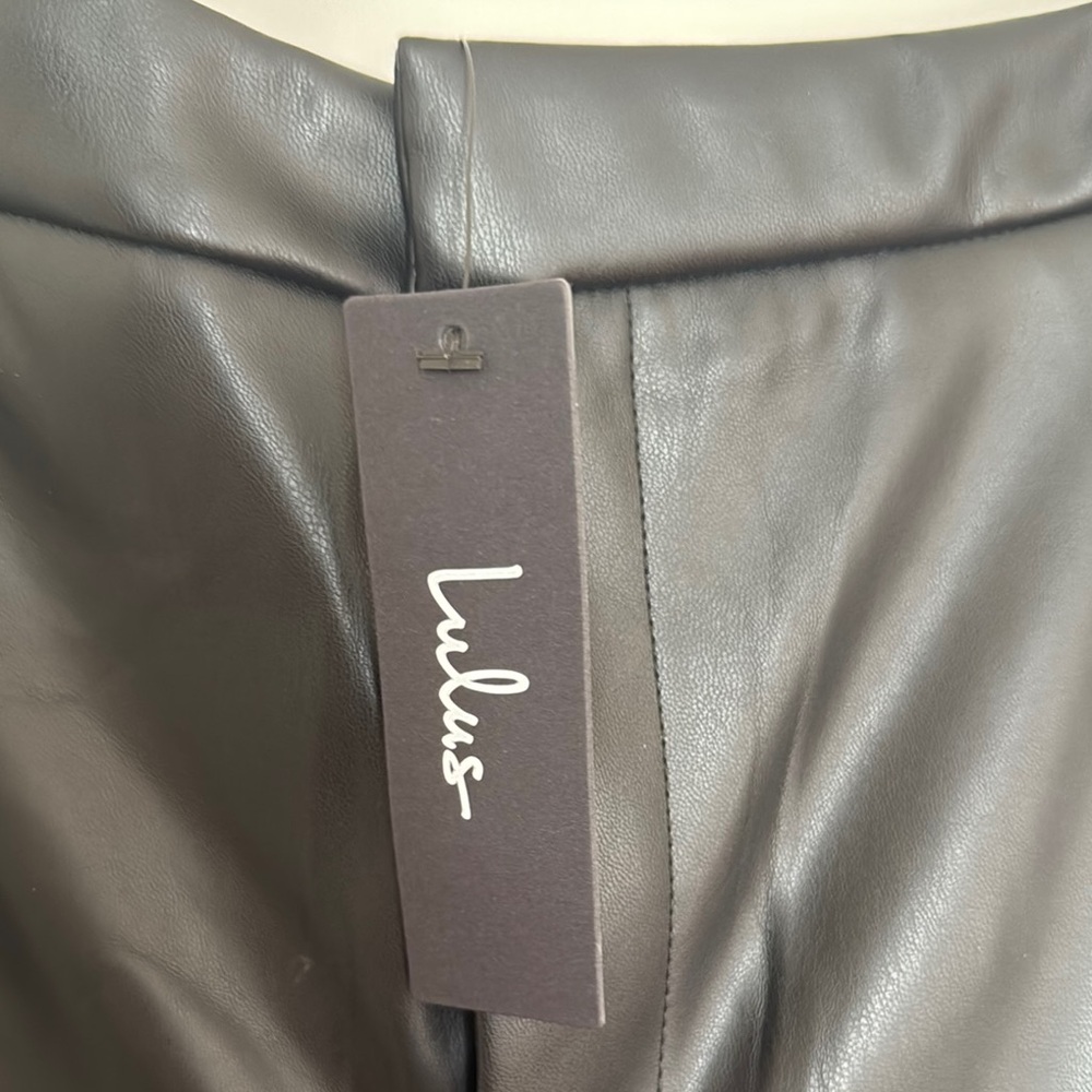 Lulu's Black Faux Leather Trousers - Picture 2 of 4